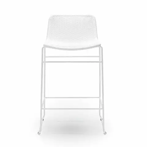 Feelgood C607 Outdoor/Indoor Bar Stool By Yuzuru Yamakawa - Image 4