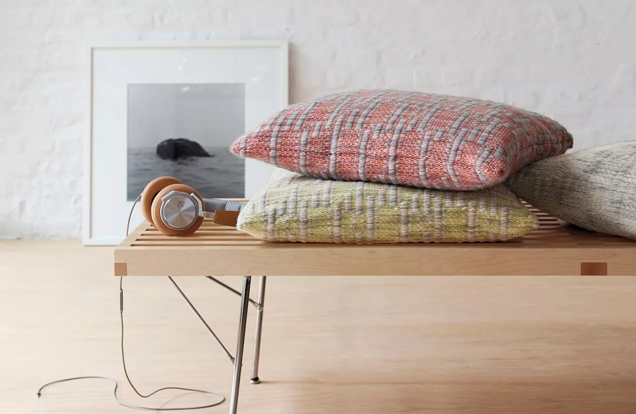 Herman Miller Nelson™ Platform Bench With Black Base - Small - Image 6